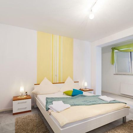 Apartments Victoria Zadar Bagian luar foto