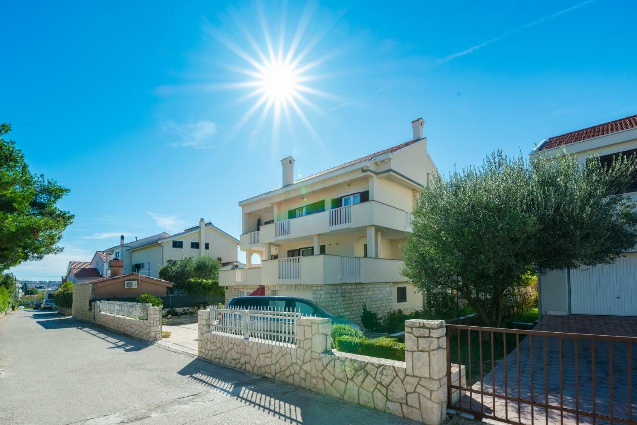 Apartments Victoria Zadar Bagian luar foto